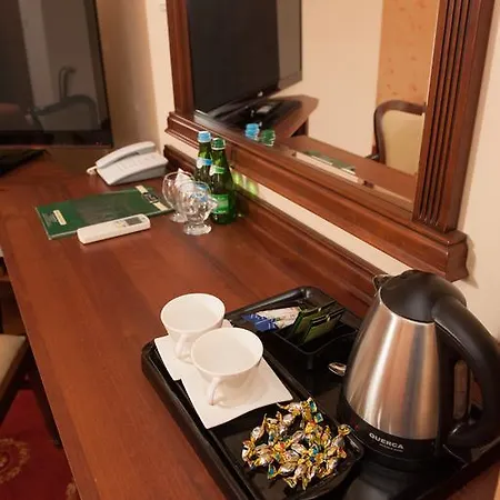 Arkadia Royal Otel Varşova
