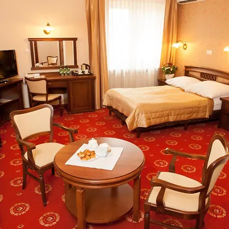 Arkadia Royal 3*