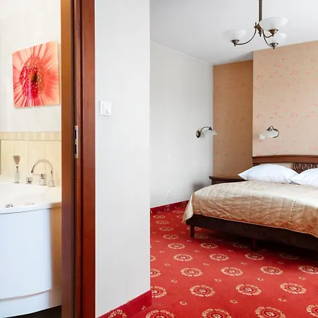 Anin Park Hotel