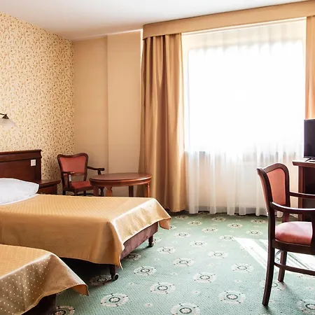 Anin Park Hotel