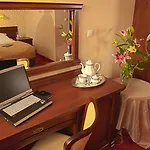 Arkadia Royal 3*